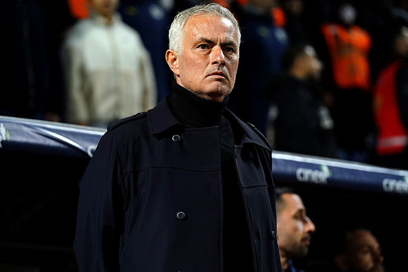 Mourinho’dan radikal karar! İşte Fenerbahçe’nin Hatayspor maçı 11’i