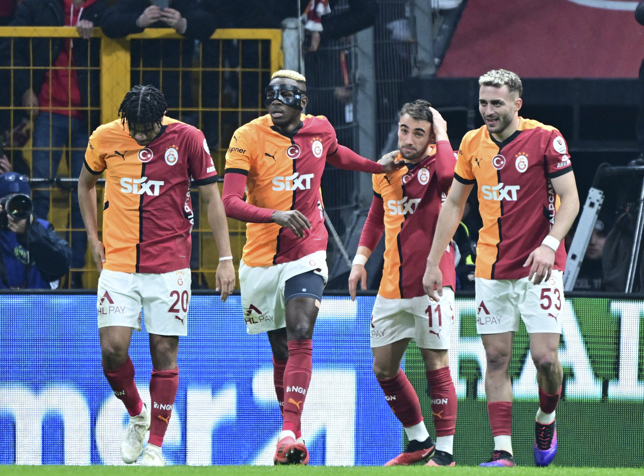 GALATASARAY HABERİ: Transferde şaşırtan Yunus Akgün iddiası! Kiralık olarak gidiyor