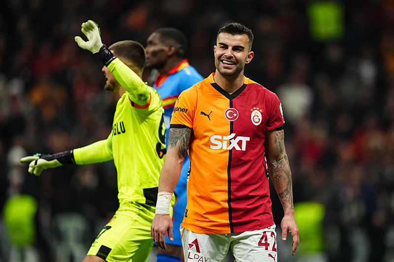 Galatasaray’dan çifte transfer bombası! Eski yıldız dönüyor