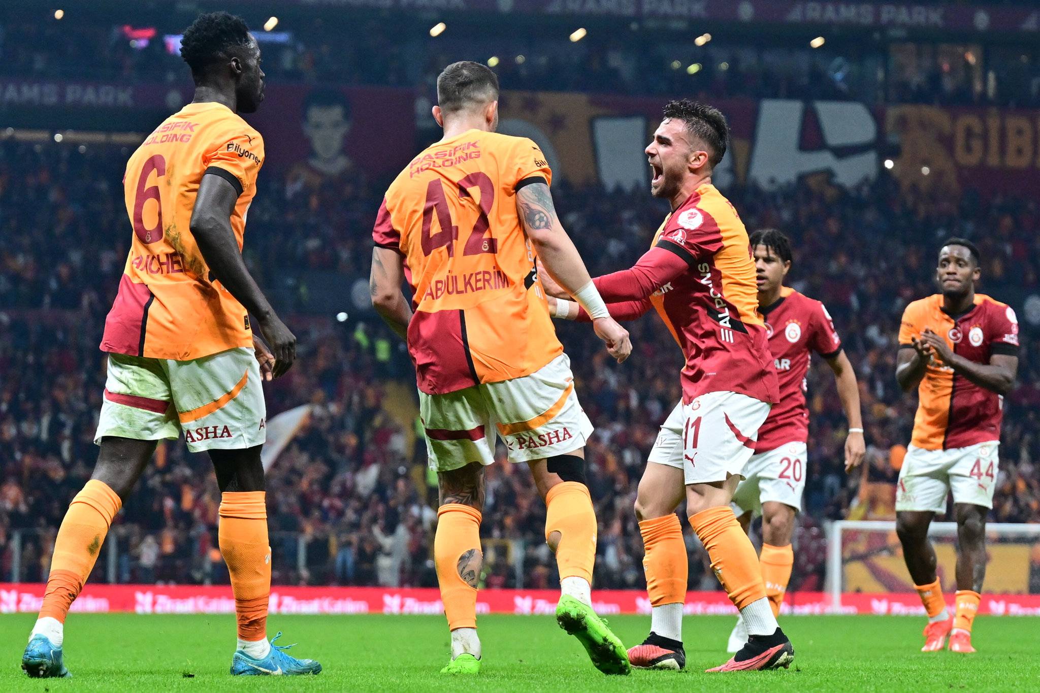 Galatasaray’a 1.97’lik dev forvet! Cimbom’dan devre arası operasyonu