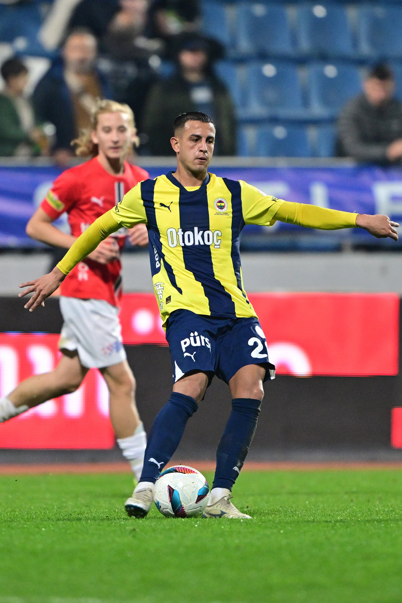 Eljif Elmas Fenerbahçe’ye geri mi dönüyor! İşte transferdeki son durum