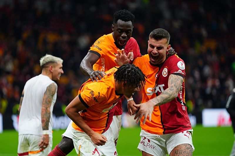 Galatasaray farkı açmak istiyor! İşte Okan Buruk’un RAMS Başakşehir maçı muhtemel 11’i...