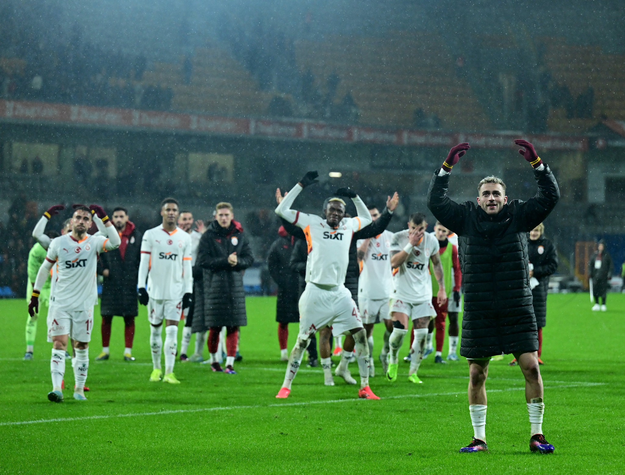 GALATASARAY TRANSFER HABERİ | Yönetimden Okan Buruk’a şampiyonluk hediyesi! Arsenal’in yıldızı geliyor