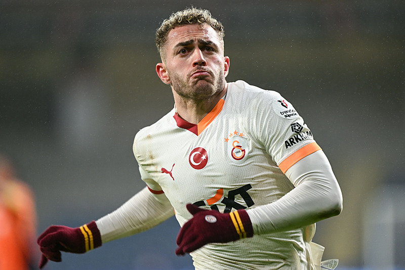 GALATASARAY TRANSFER HABERİ | Tarihi bonservisle gidecek! Okan Buruk transfer için kararını verdi