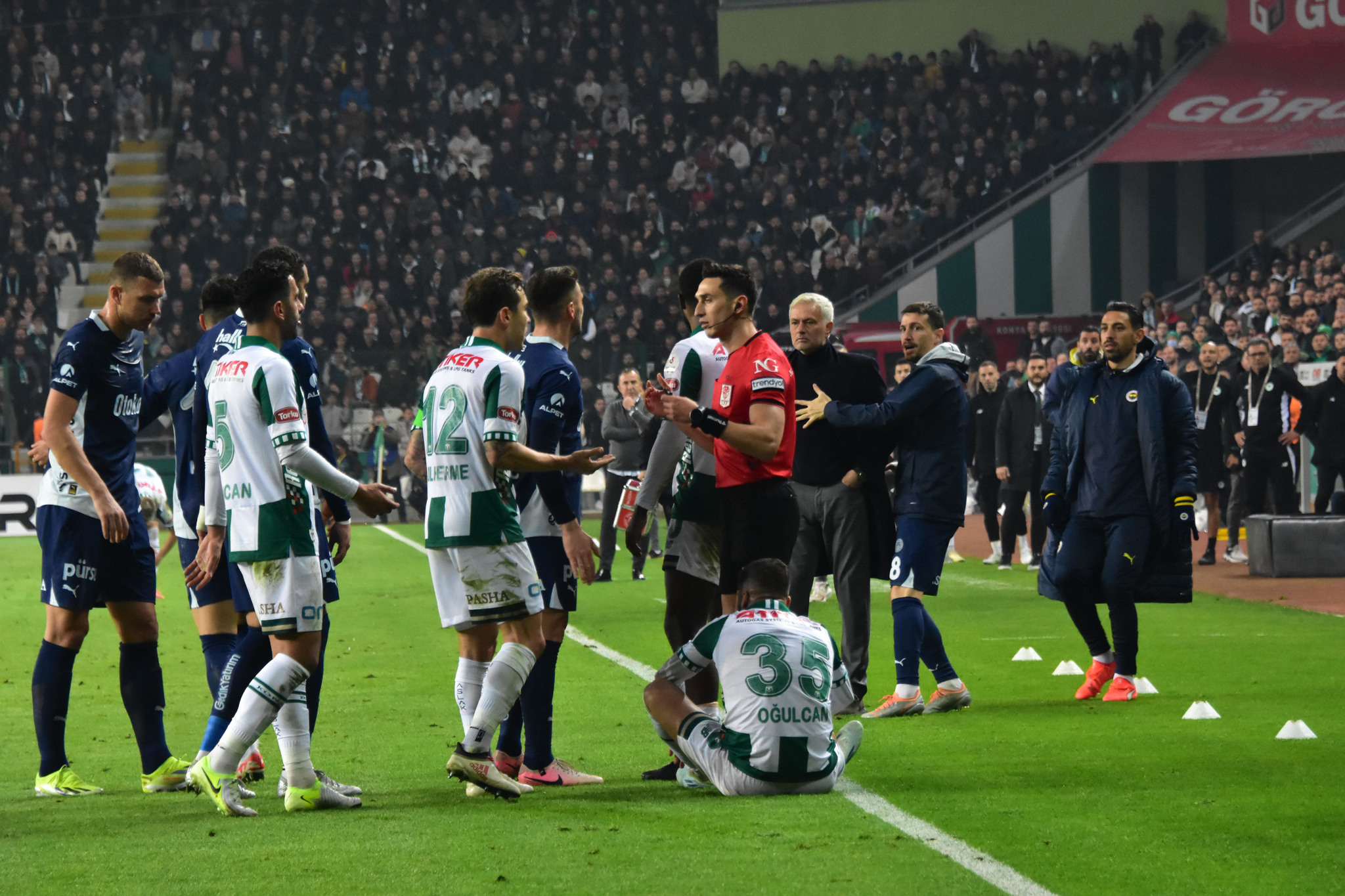 TRANSFER HABERİ | Fenerbahçe aradığı ismi buldu! Anlaşma sağlandı: İşte bonservisi...