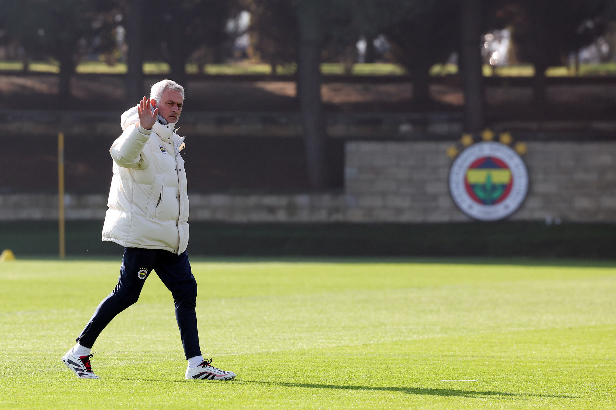 Fenerbahçe 3 puan peşinde! İşte Mourinho’nun Adana Demirspor maçı muhtemel 11’i