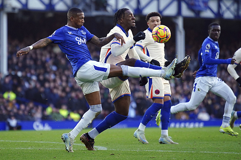 Chelsea’den Galatasaray’a çok konuşulacak transfer! Görüşmeler başladı