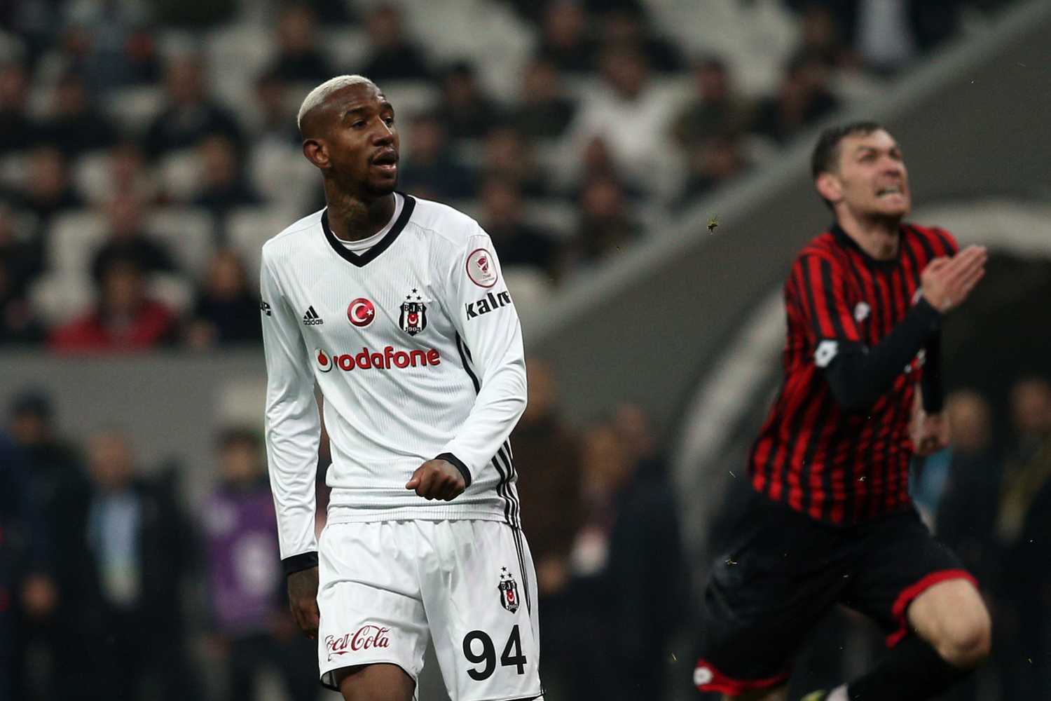 TRANSFER HABERİ: Fenerbahçe’de Talisca depremi! Herkes şaştı kaldı