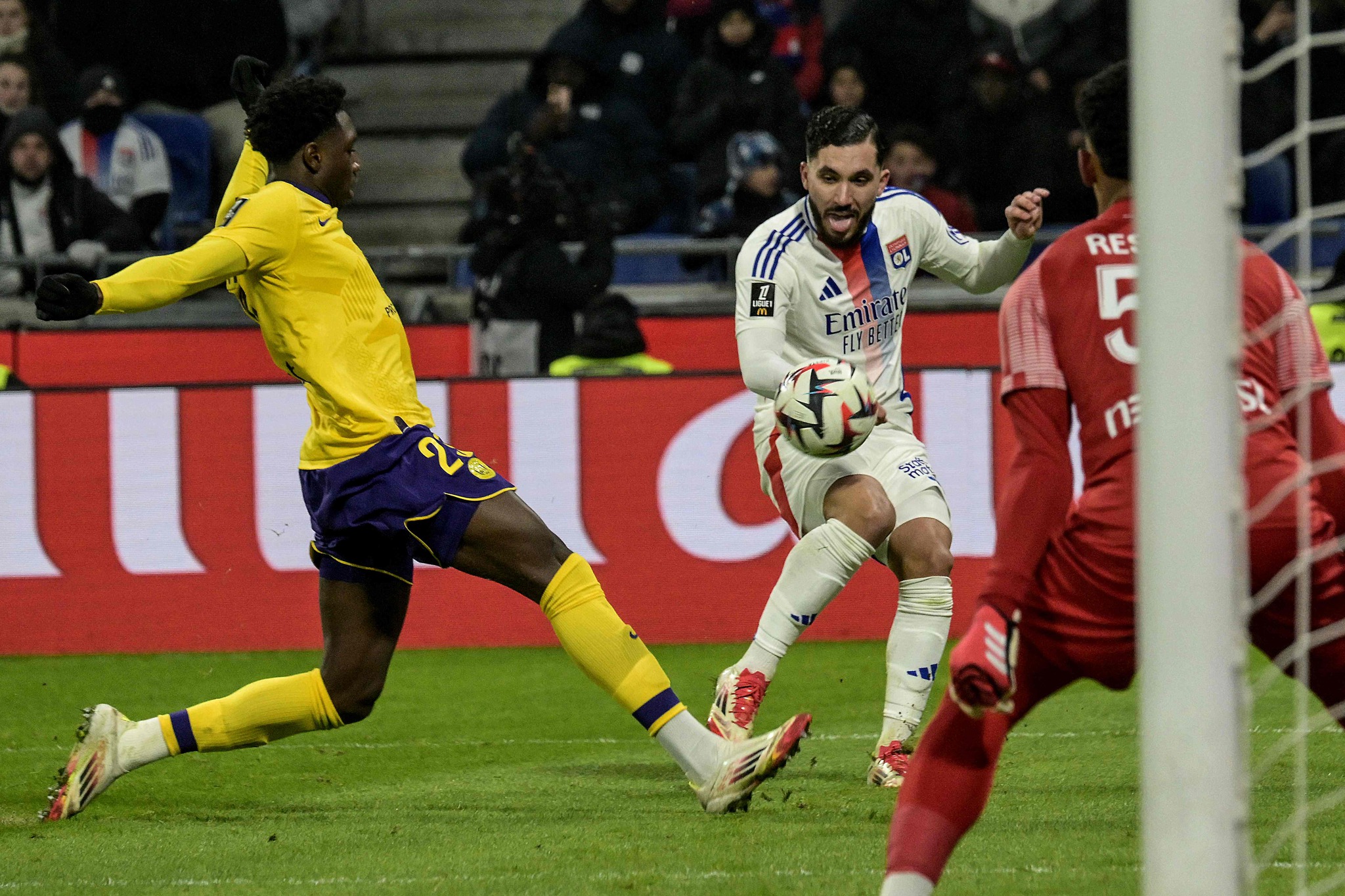 TRANSFER HABERİ | Fenerbahçe’ye Fransız 10 numara! Anelka devrede