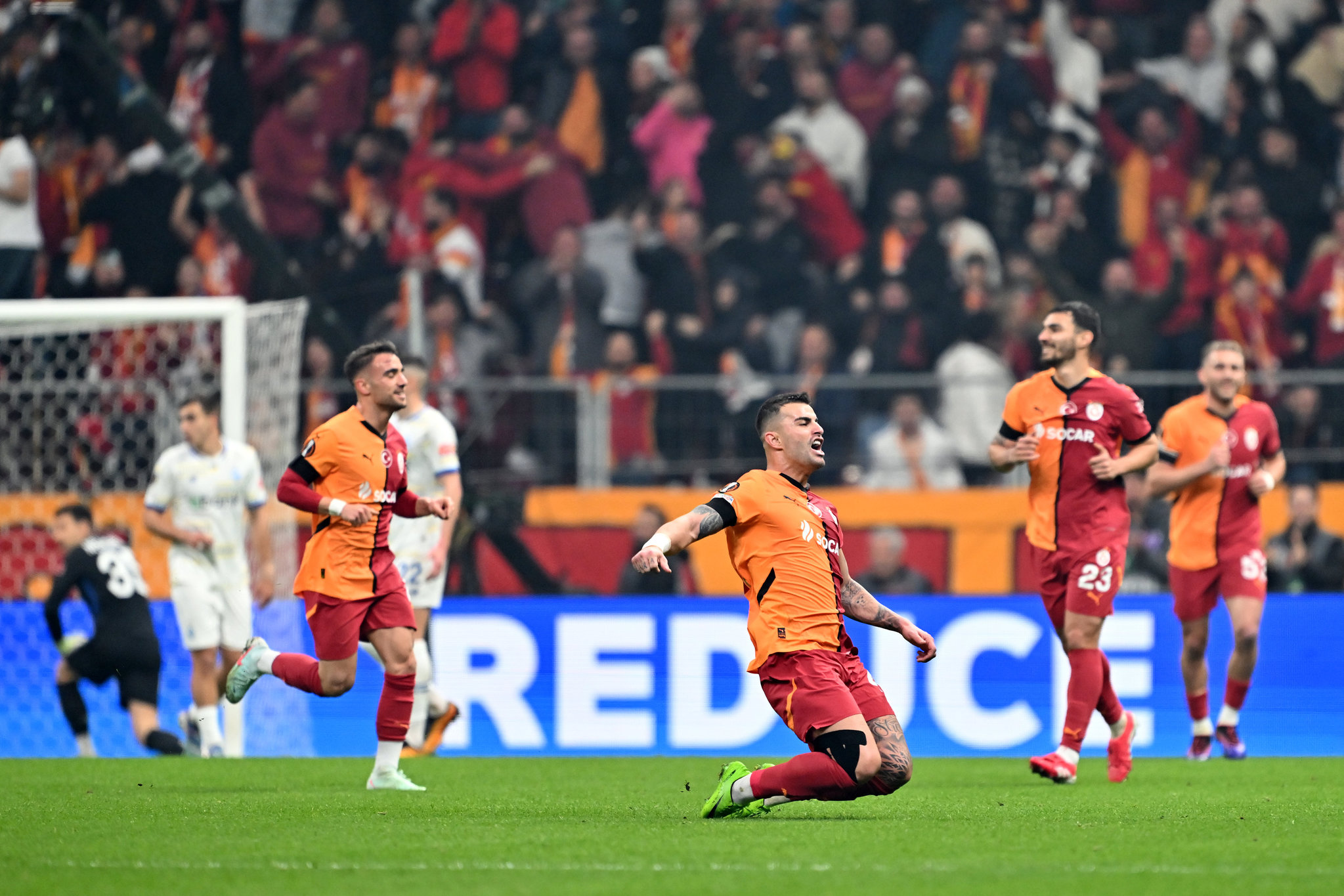 Okan Buruk’tan sürpriz hamle! İşte Galatasaray’ın Tümosan Konyaspor maçı 11’i