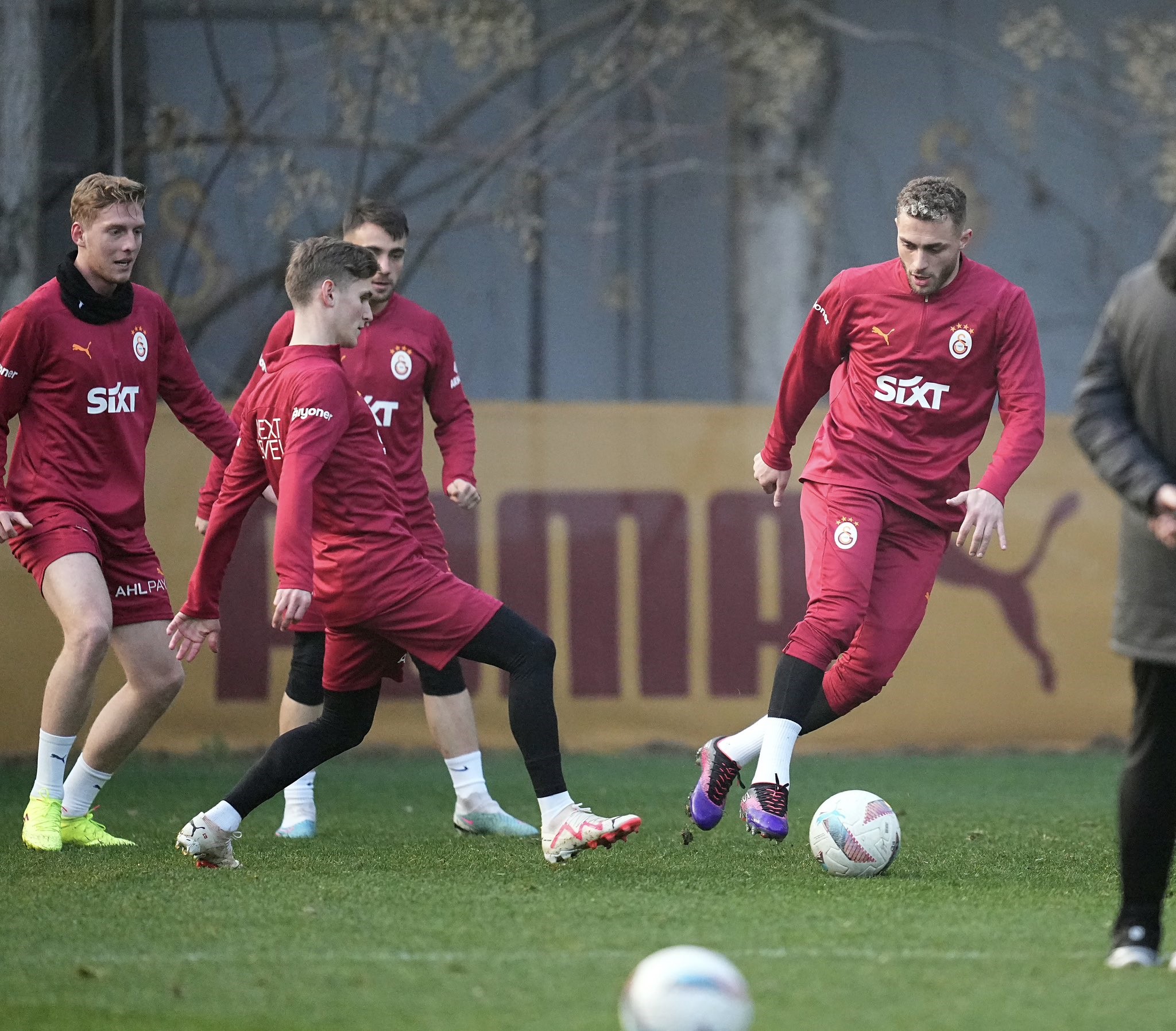 Okan Buruk’tan sürpriz hamle! İşte Galatasaray’ın Tümosan Konyaspor maçı 11’i