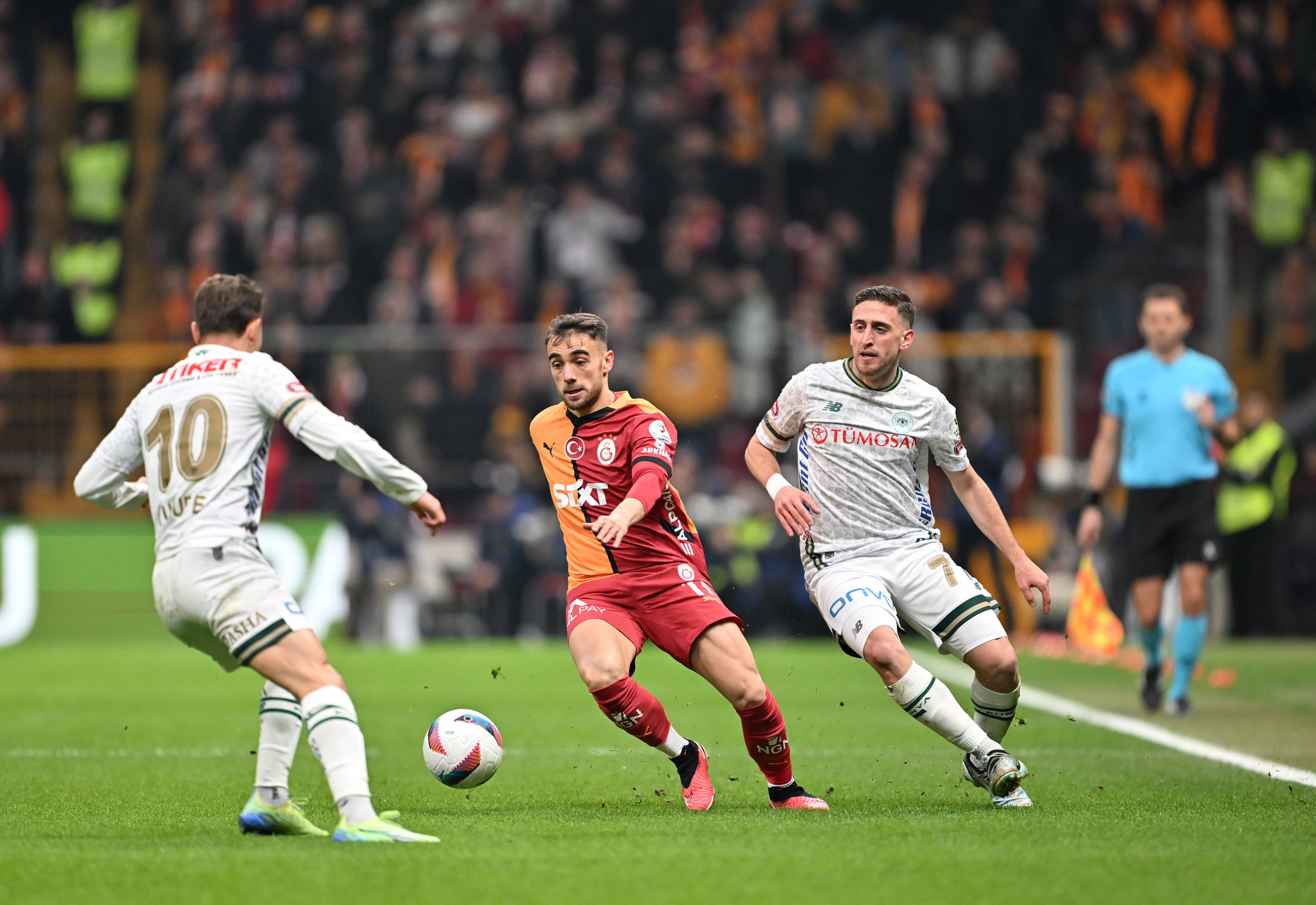 TRANSFER HABERİ | Yunus Akgün’e vize çıkmadı! Galatasaray o rakamı reddeti
