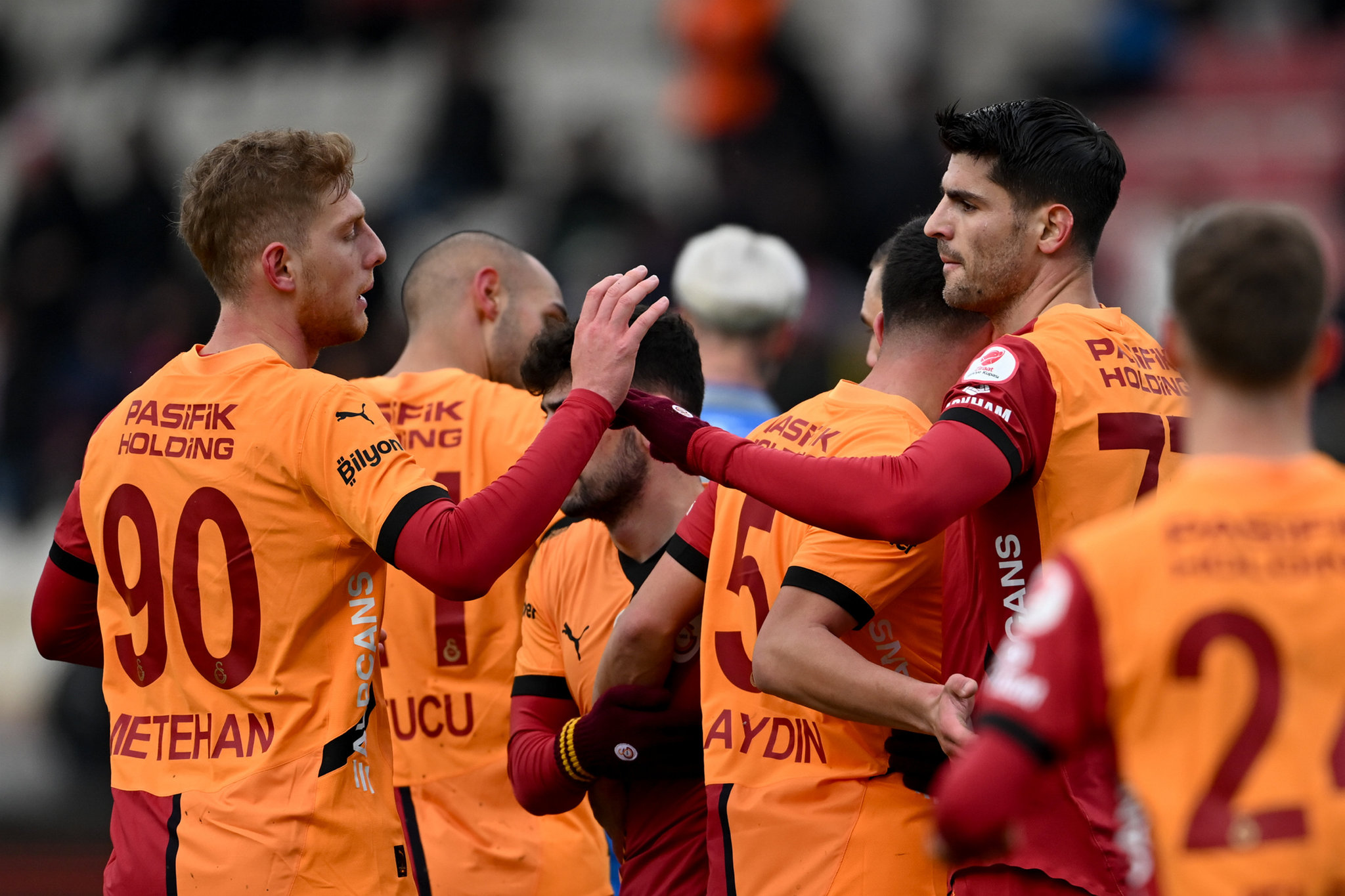 Galatasaray’da UEFA listesine 3 yeni isim!