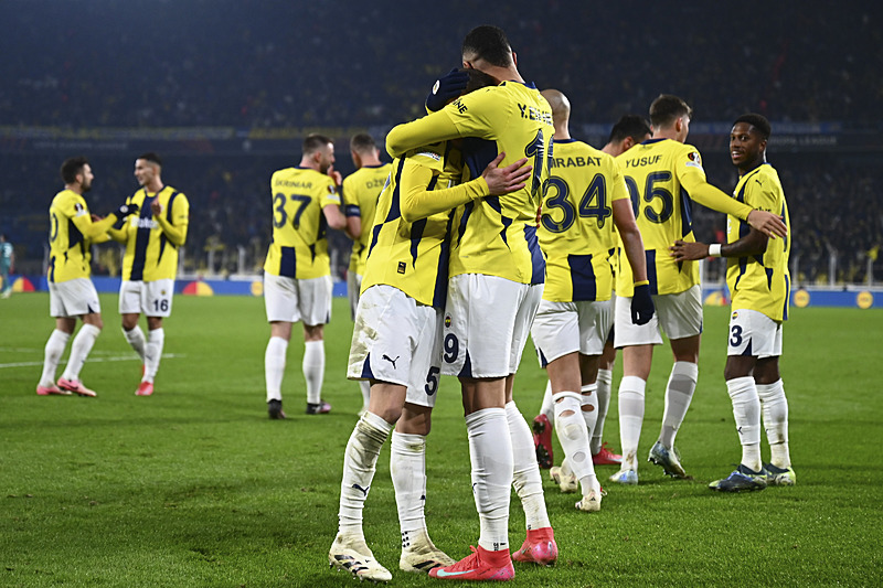 Fenerbahçe’de Galatasaray derbisi öncesi kritik viraj! İşte Mourinho’nun Kasımpaşa maçı 11’i