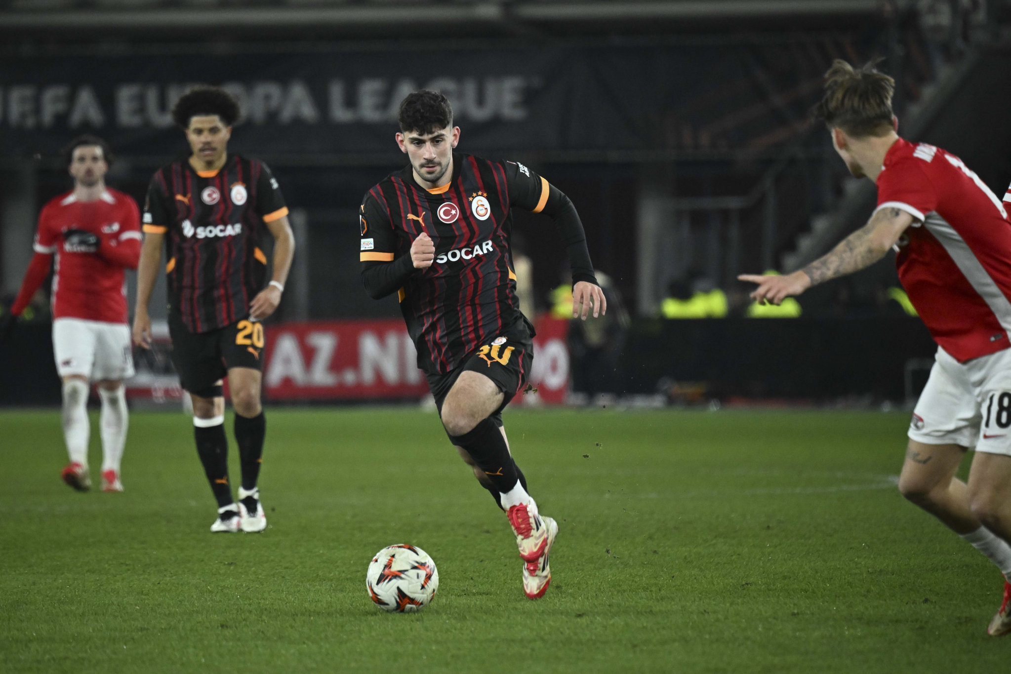Galatasaray-AZ Alkmaar maçı öncesi kar uyarısı! Akıllara o mücadele geldi