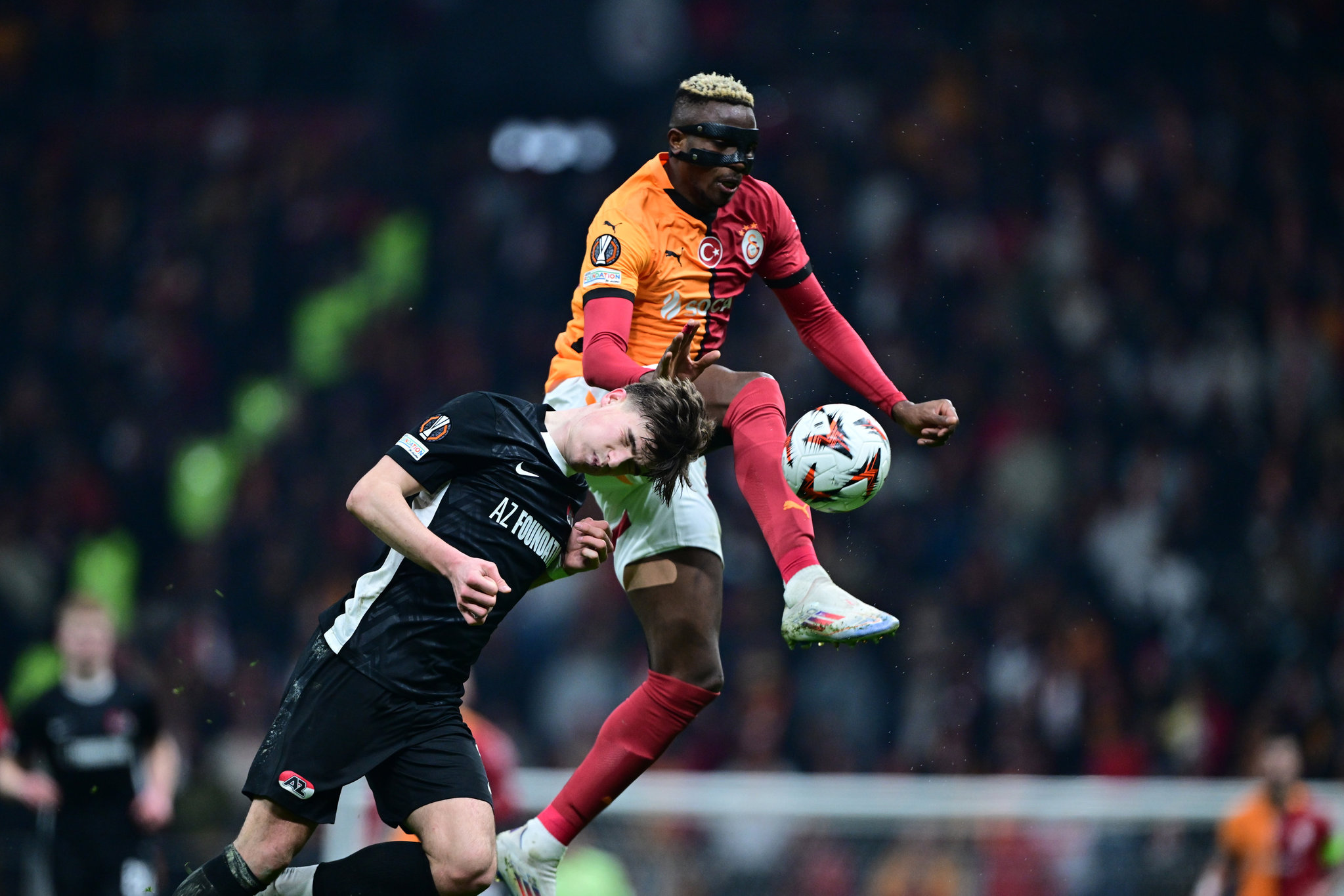 TRANSFER HABERİ: Galatasaray’da flaş ayrılık! AZ Alkmaar maçı sonrası bileti kesildi
