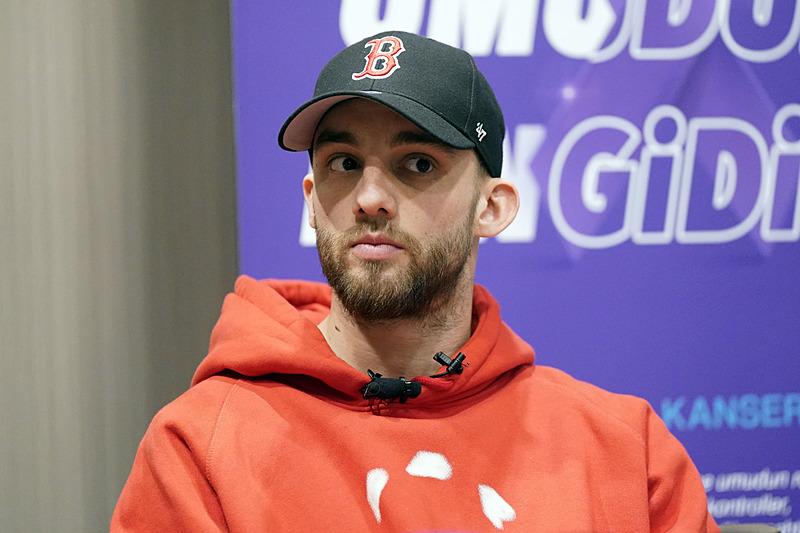 TRANSFER HABERİ: Galatasaray’da flaş ayrılık! AZ Alkmaar maçı sonrası bileti kesildi