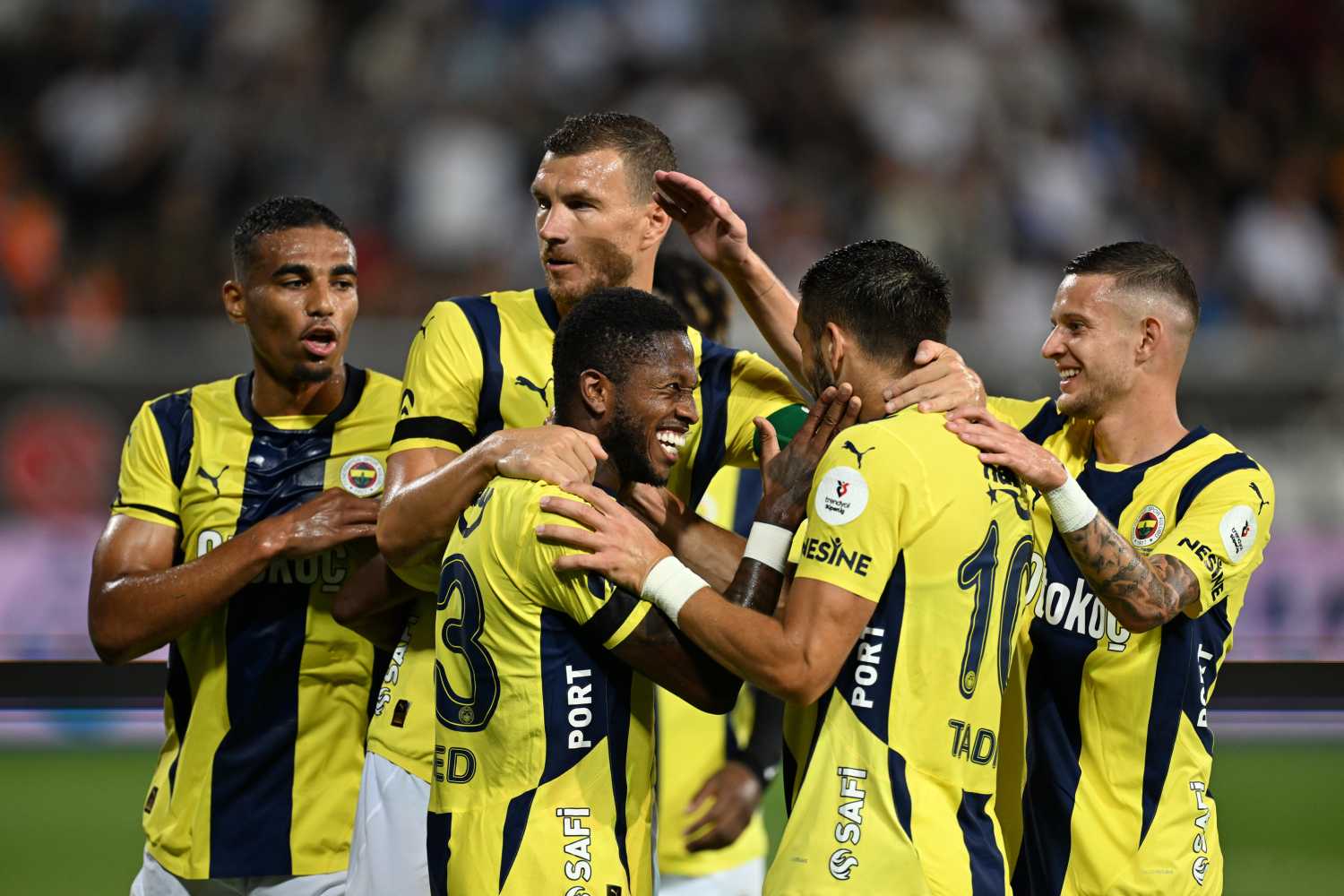 Galatasaray - Fenerbahçe derbisinin oranları açıklandı! İşte favori takım