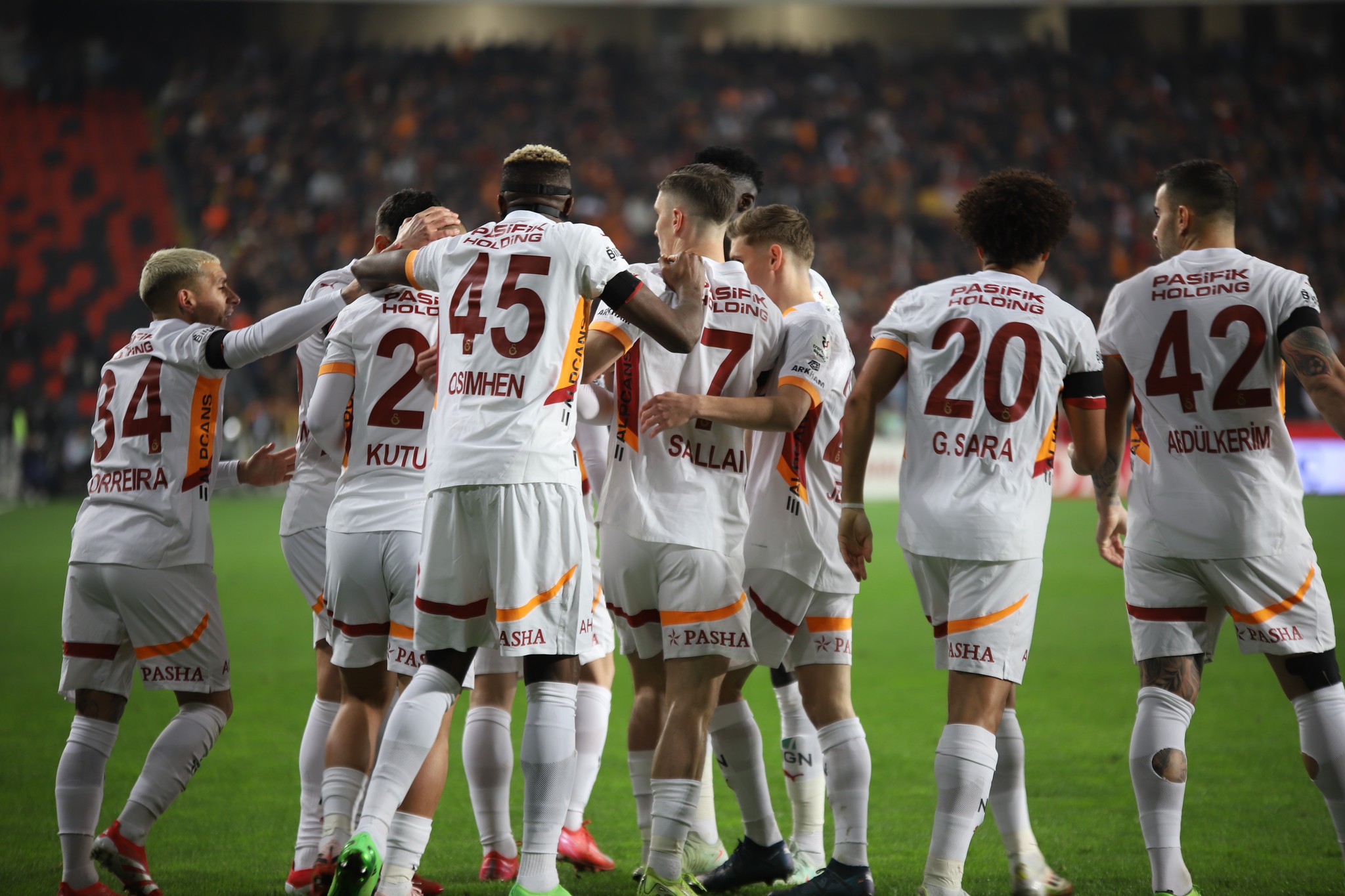 Fenerbahçe, Galatasaray karşısında bilerek penaltı kaçırmıştı! İşte derbi öncesi öne çıkan ilginç notlar