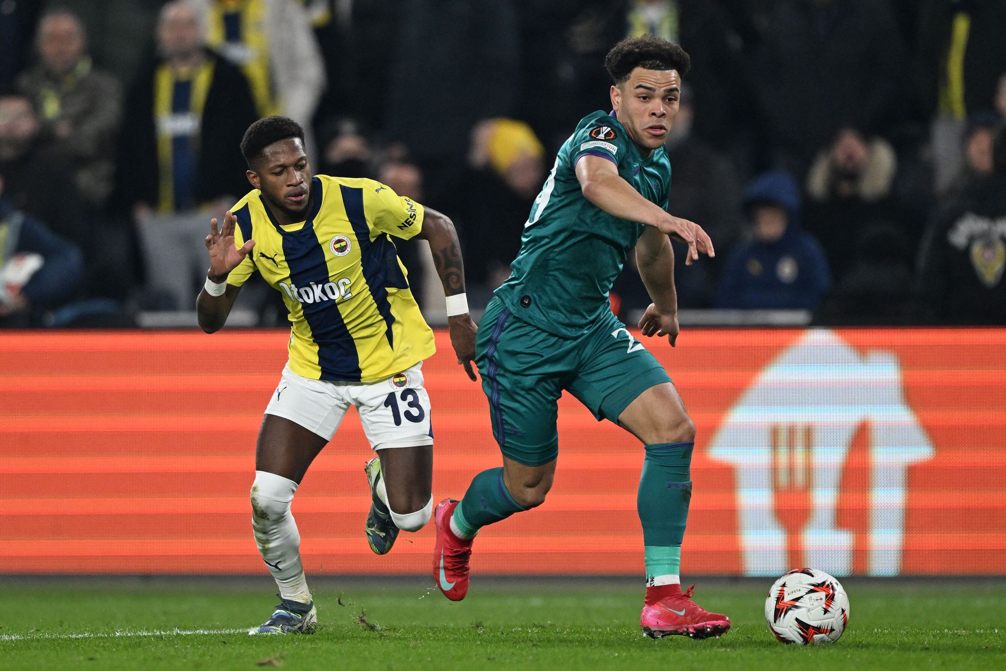Fenerbahçe’de endişe veren transfer gelişmesi! Ülkesine dönebilir