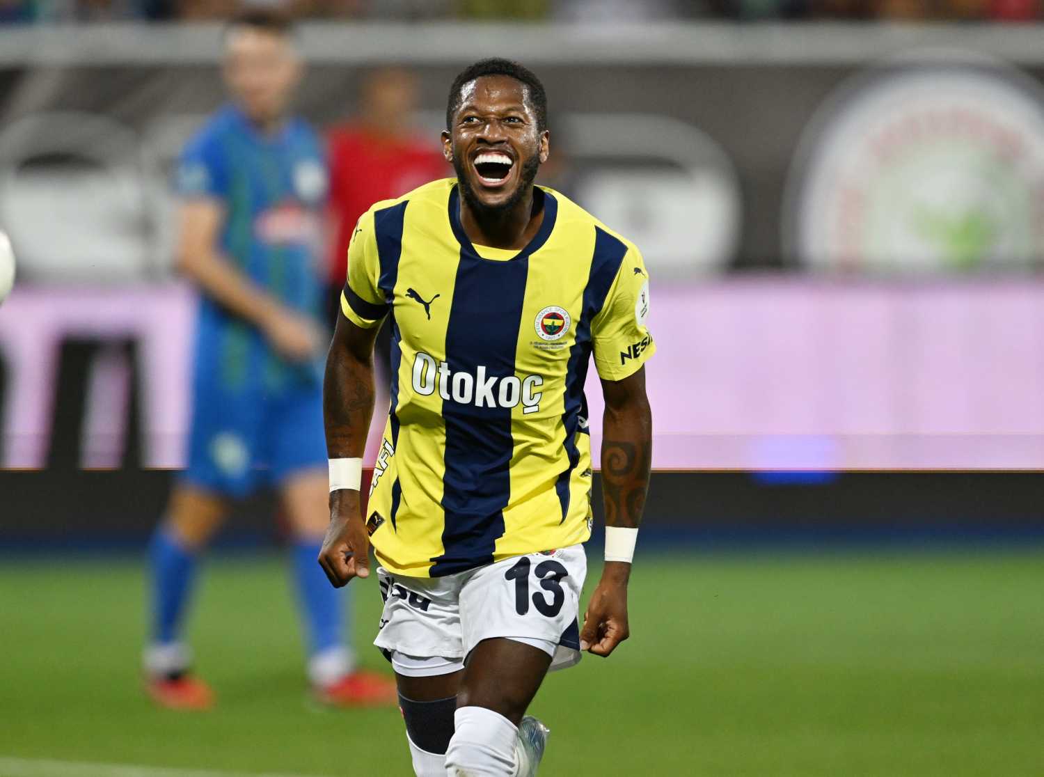 Fenerbahçe’de endişe veren transfer gelişmesi! Ülkesine dönebilir