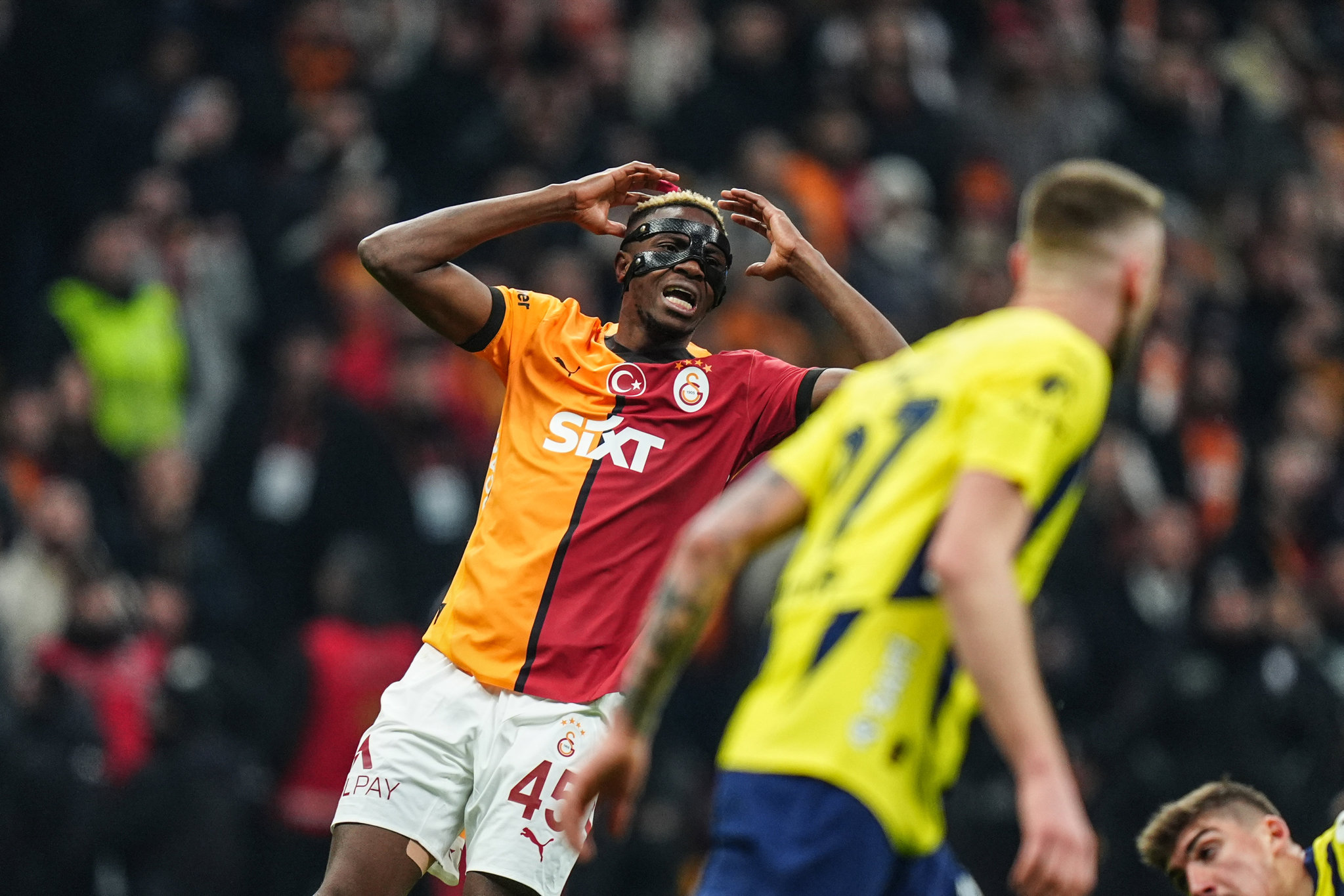 GALATASARAY HABERİ: Osimhen’den ters köşe Vincic sözleri! Okan Buruk isyan etmişti