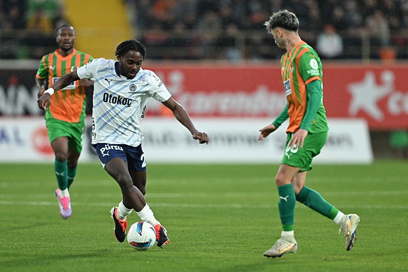 FENERBAHÇE TRANSFER HABERİ | Premier Lig ekibinden Osayi Samuel’e kanca! Ön sözleşme imzalandı