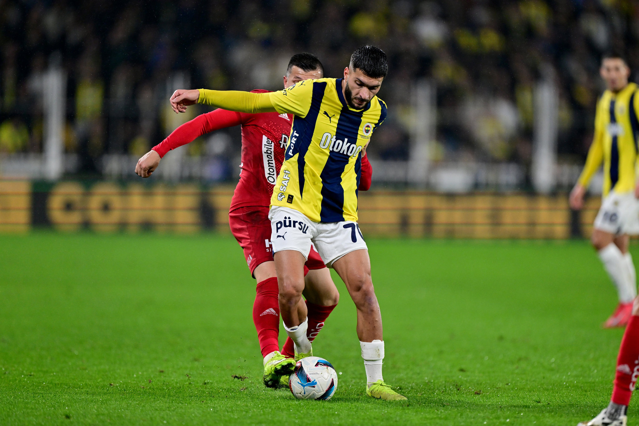 TRANSFER HABERİ: Oğuz Aydın için dünya devi yakın takibe geçti!