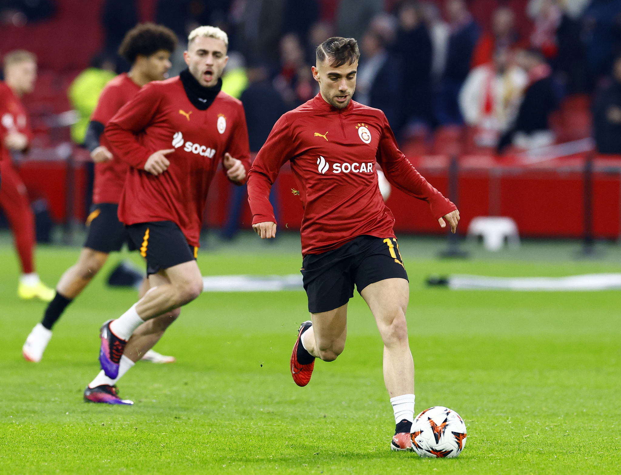 GALATASARAY HABERİ | Yunus Akgün kararını verdi! Okan Buruk’la görüştü ve...