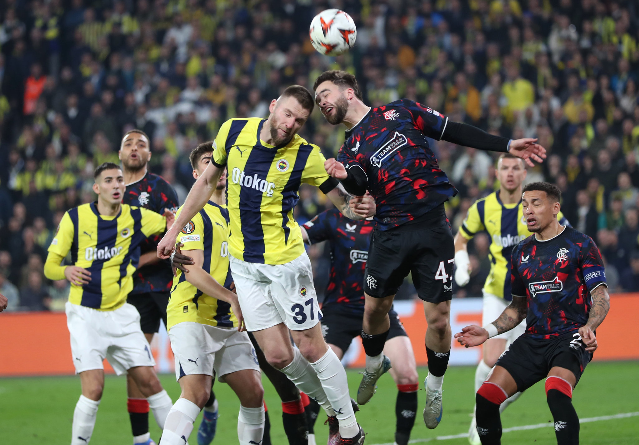 TRANSFER HABERİ: Fenerbahçe’de 9 ayrılık birden! Yeni sezonda yoklar