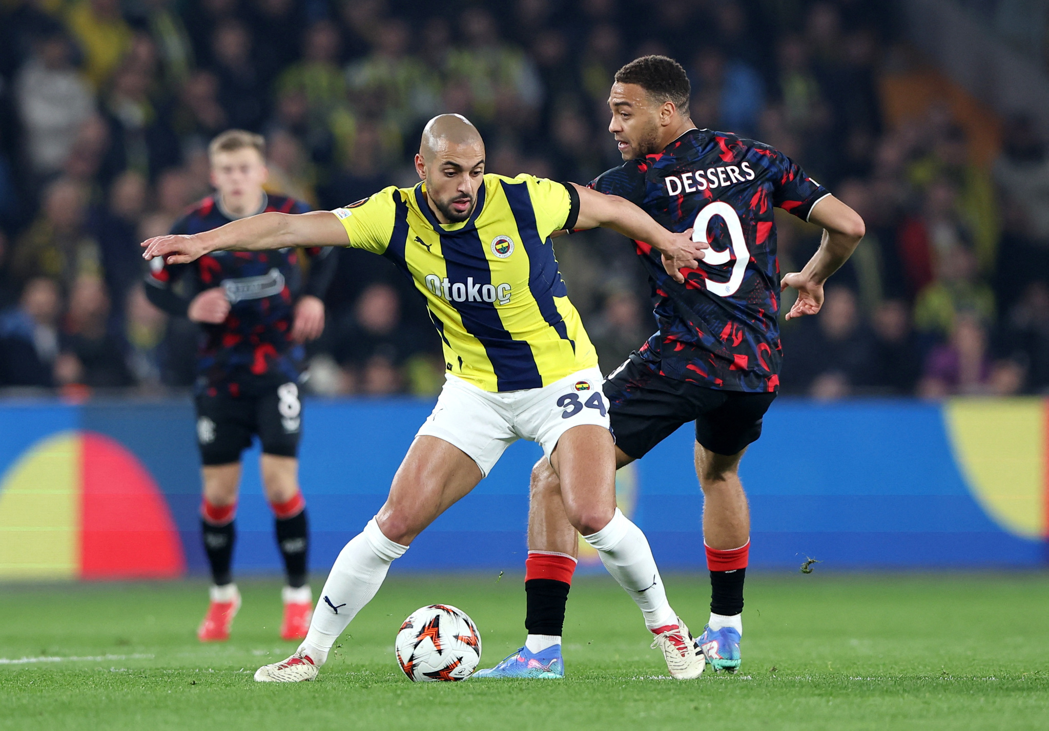 Fenerbahçe’de Sofyan Amrabat bilmecesi! Pazarlıklar başladı
