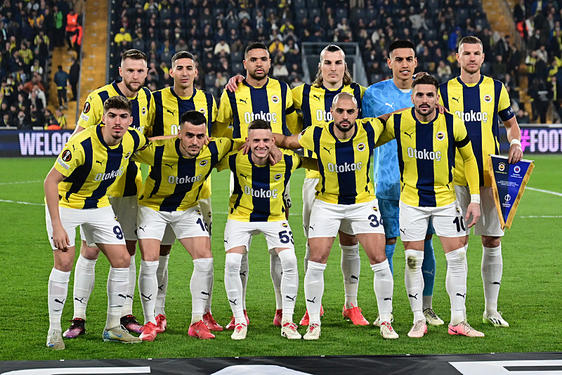 TRANSFER HABERLERİ | Fenerbahçe’ye 10 Milyon Euro’luk piyango! Yıldız isim Fransa yolcusu