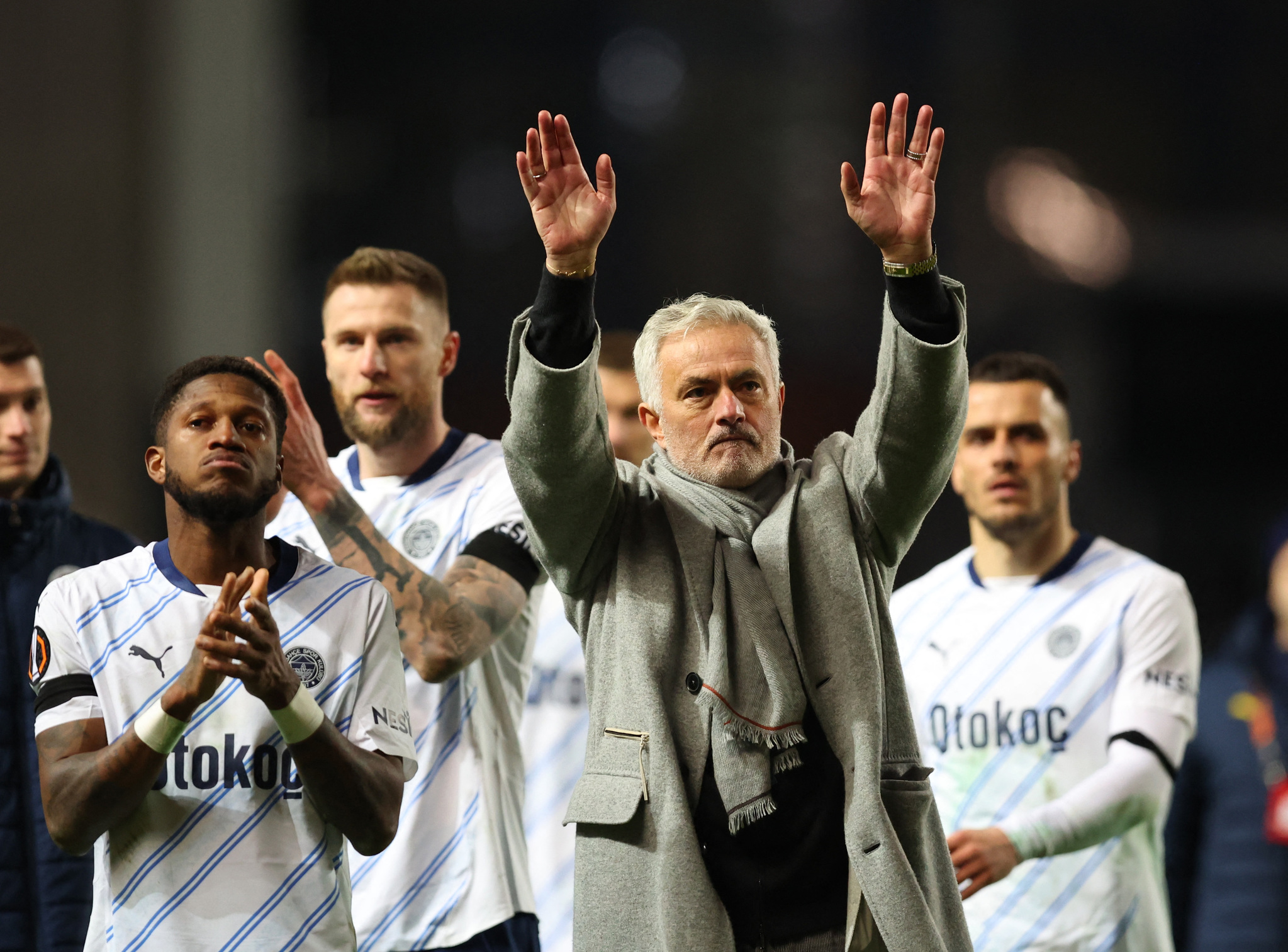 FENERBAHÇE HABERİ: Portekiz’de Mourinho sesleri! Yer yerinden oynadı