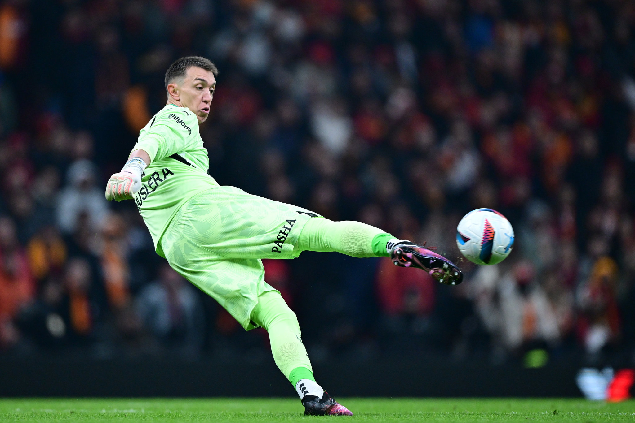 GALATASARAY HABERİ | Fernando Muslera için çizme iddiası! Uruguay’a geri döneceği konuşuluyordu