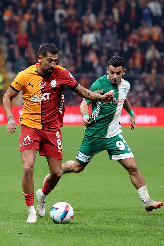 TRANSFER HABERLERİ | Galatasaraylı iki isme Arda Turan kancası! Sezon sonunda...