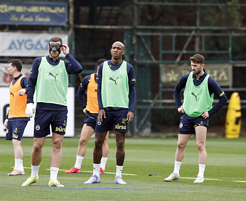 Fenerbahçe’den yılın transfer bombası! 30 milyon Euro gözden çıkarıldı