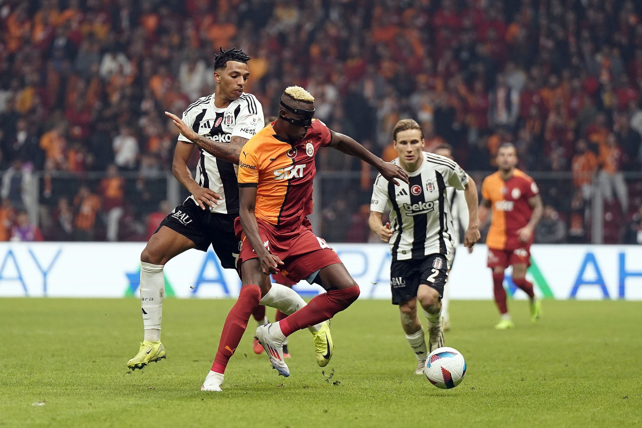 Beşiktaş - Galatasaray derbisinin oranları açıklandı! İşte favori takım