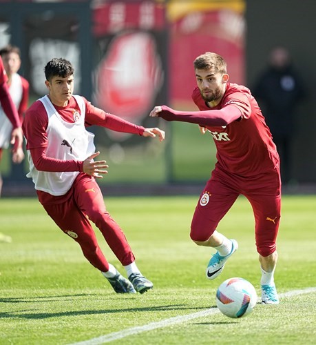 Galatasaray’dan şampiyonluk transferi! Dünyaca ünlü yıldız Aslan oluyor