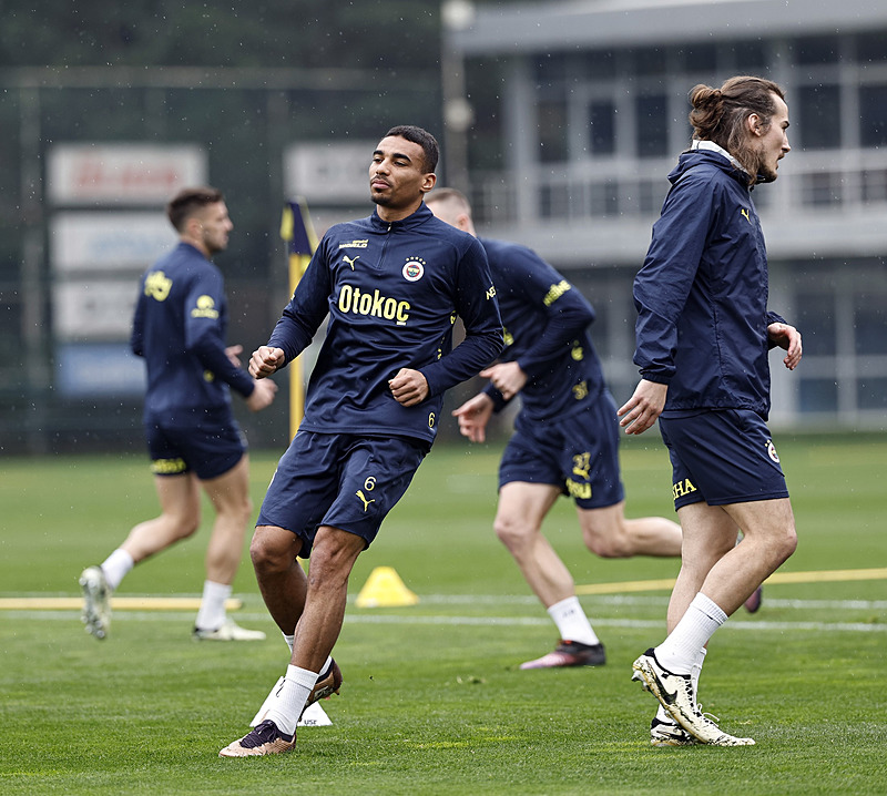 Fenerbahçe’den çok konuşulacak transfer! En-Nesyri’nin yanına dünya yıldızı geliyor