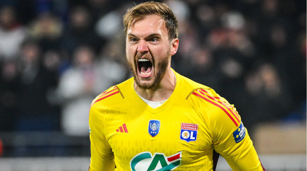 TRANSFER HABERİ: Fenerbahçe ile Galatasaray’ın kaleci derbisi! Aynı ismin peşindeler