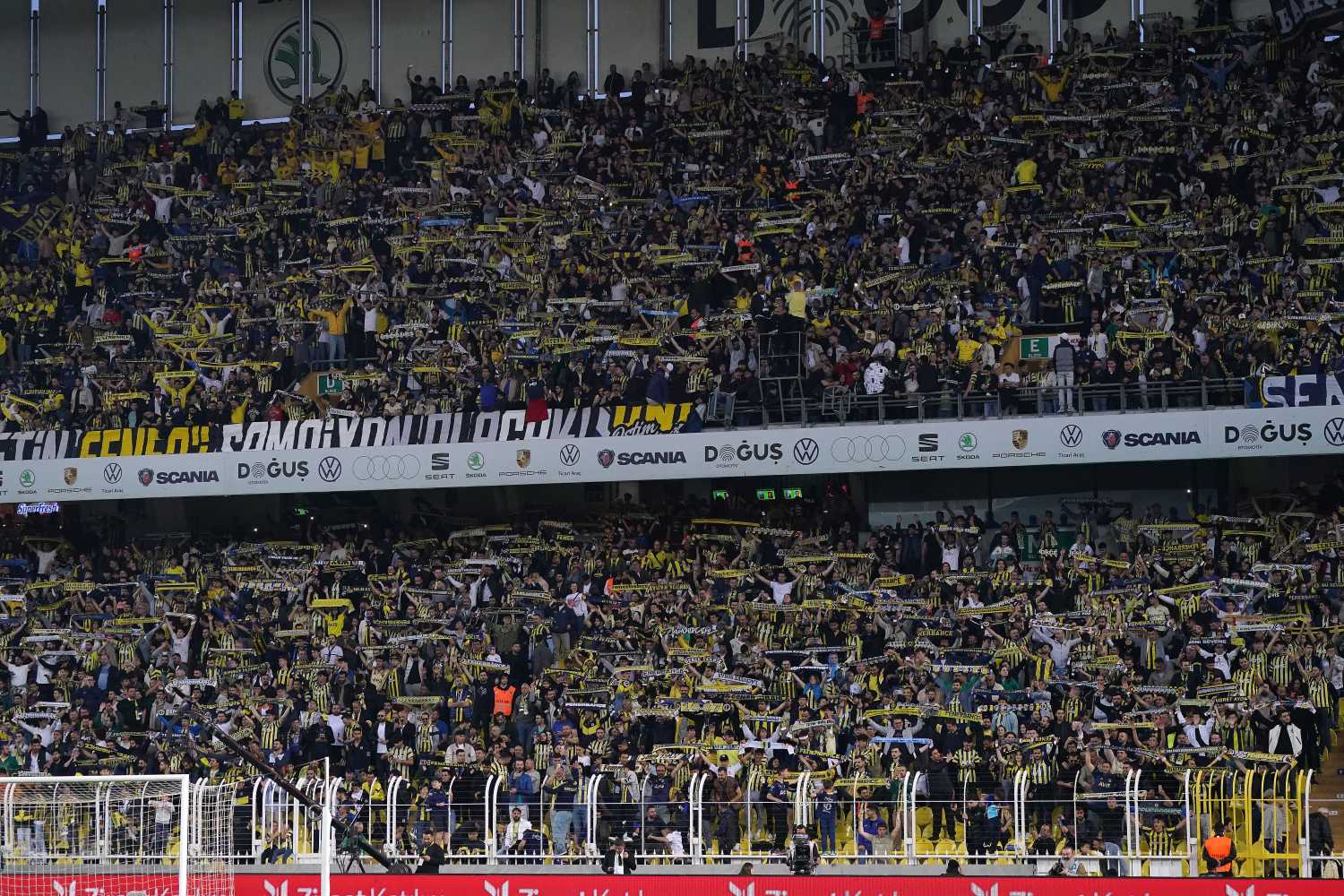 Fenerbahçe 3 puan aşkına! İşte Mourinho’nun Net Global Sivasspor maçı 11’i