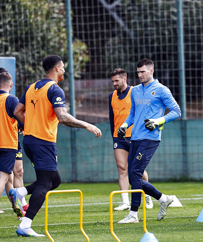 TRANSFER HABERLERİ | Fenerbahçe o yıldızı bedelsiz getirecek! Son karar Mourinho’da