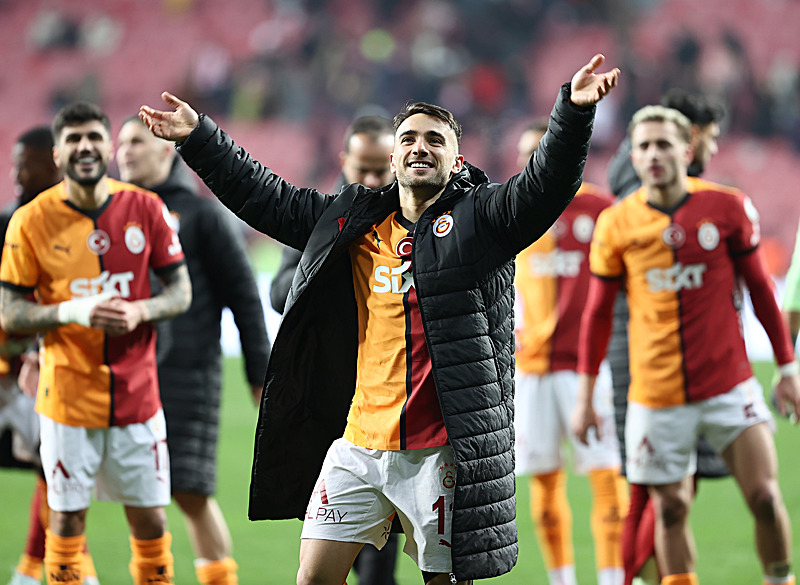 Galatasaray’a Süper Lig’den flaş transfer! Bunu kimse beklemiyordu