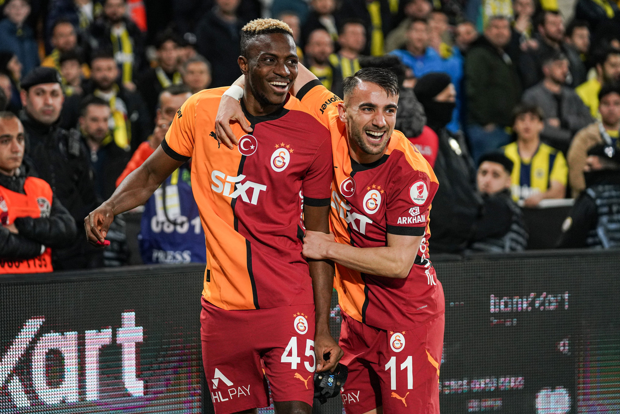 TRANSFER HABERİ: Galatasaray’da son dakika! 4 yıllık anlaşma sağlandı