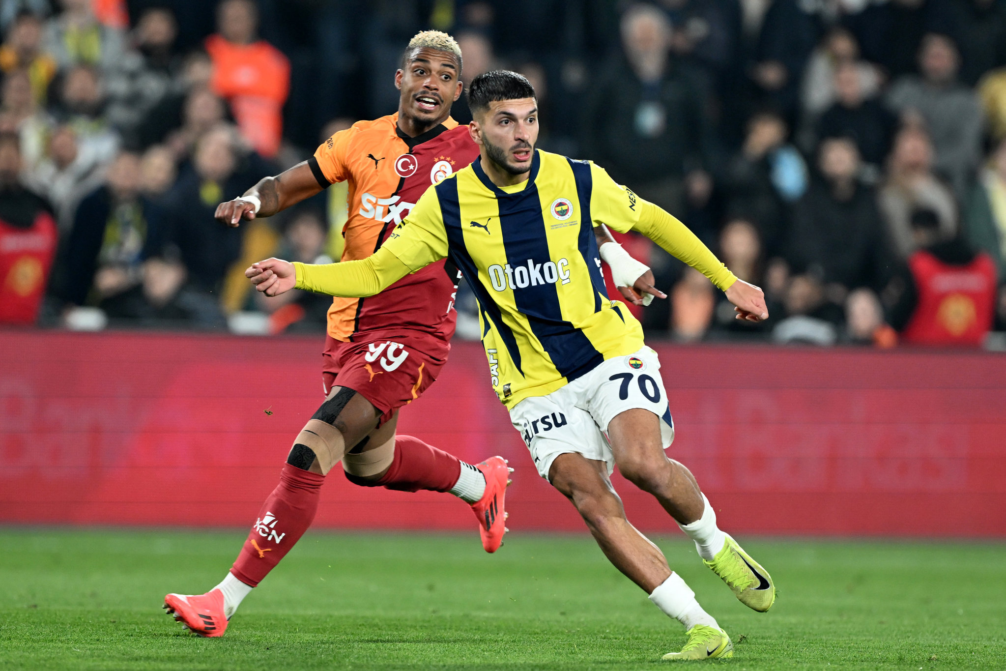 TRANSFER HABERİ: Fenerbahçe’den yılın takası! Oğuz Aydın’a karşılık dünya yıldızı