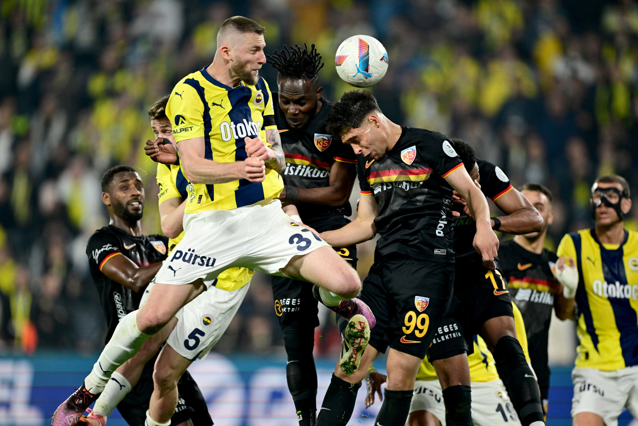 FENERBAHÇE HABERİ: Ömer Üründül’den flaş Jose Mourinho eleştirisi!