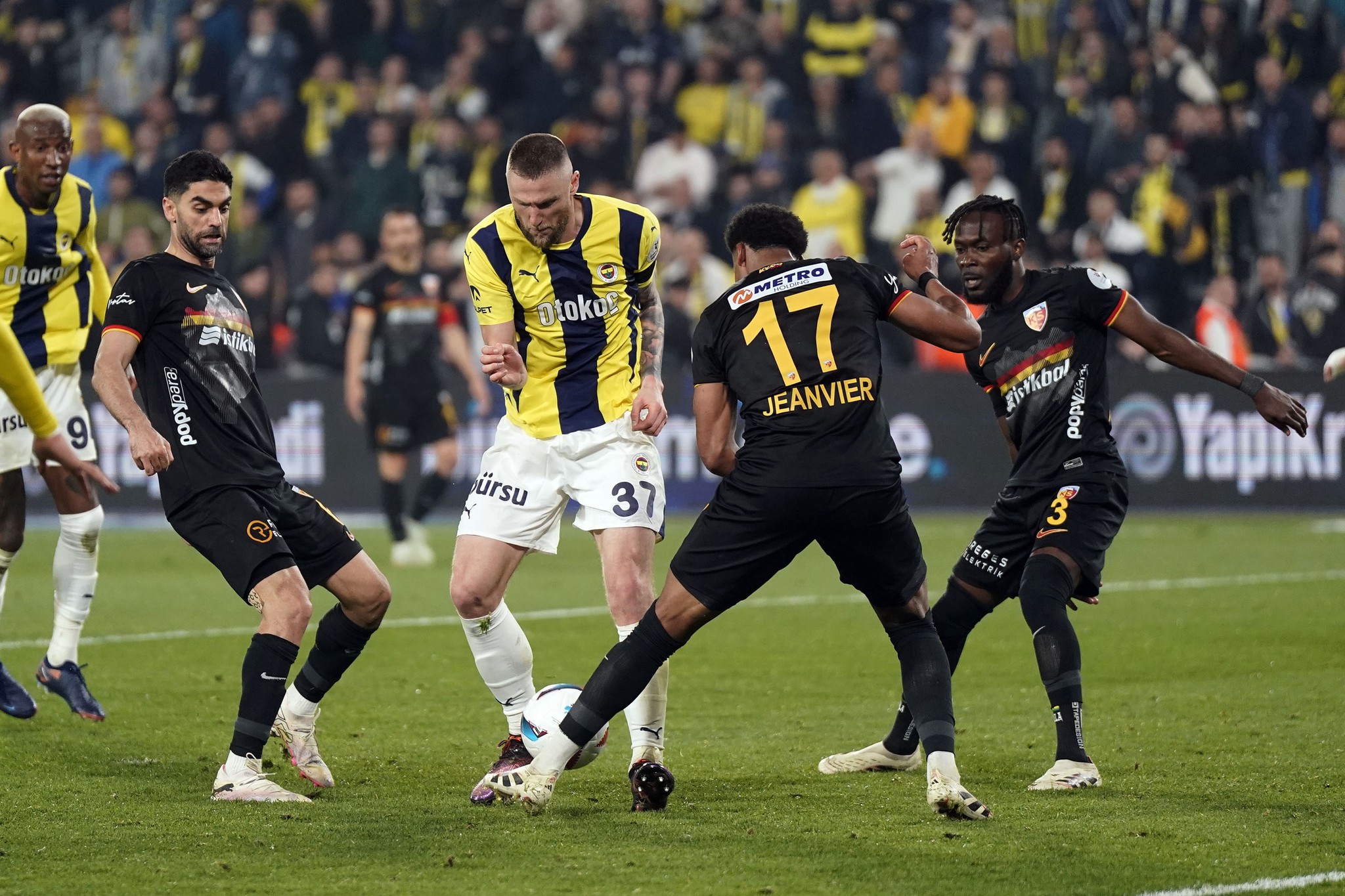Ahmet Çakar’dan şok Fenerbahçe yorumu!