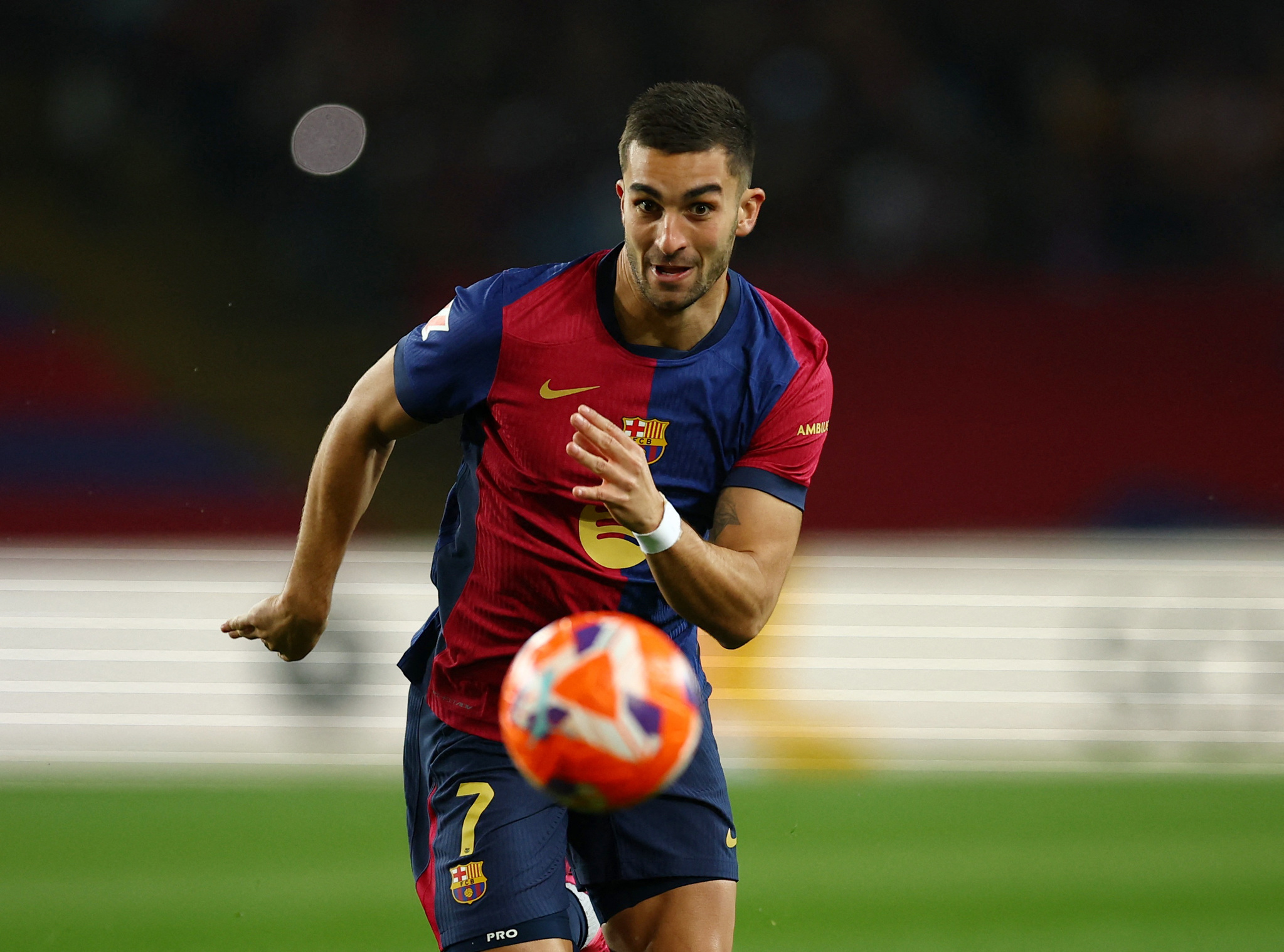 GALATASARAY HABERİ: Yönetimden taraftara şampiyonluk hediyesi! Bu transfer yeni sezona damga vurur