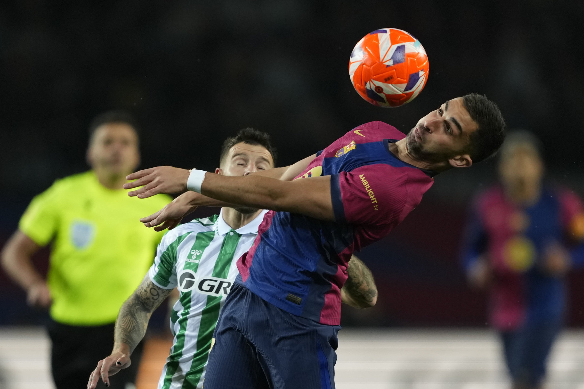 GALATASARAY HABERİ: Yönetimden taraftara şampiyonluk hediyesi! Bu transfer yeni sezona damga vurur
