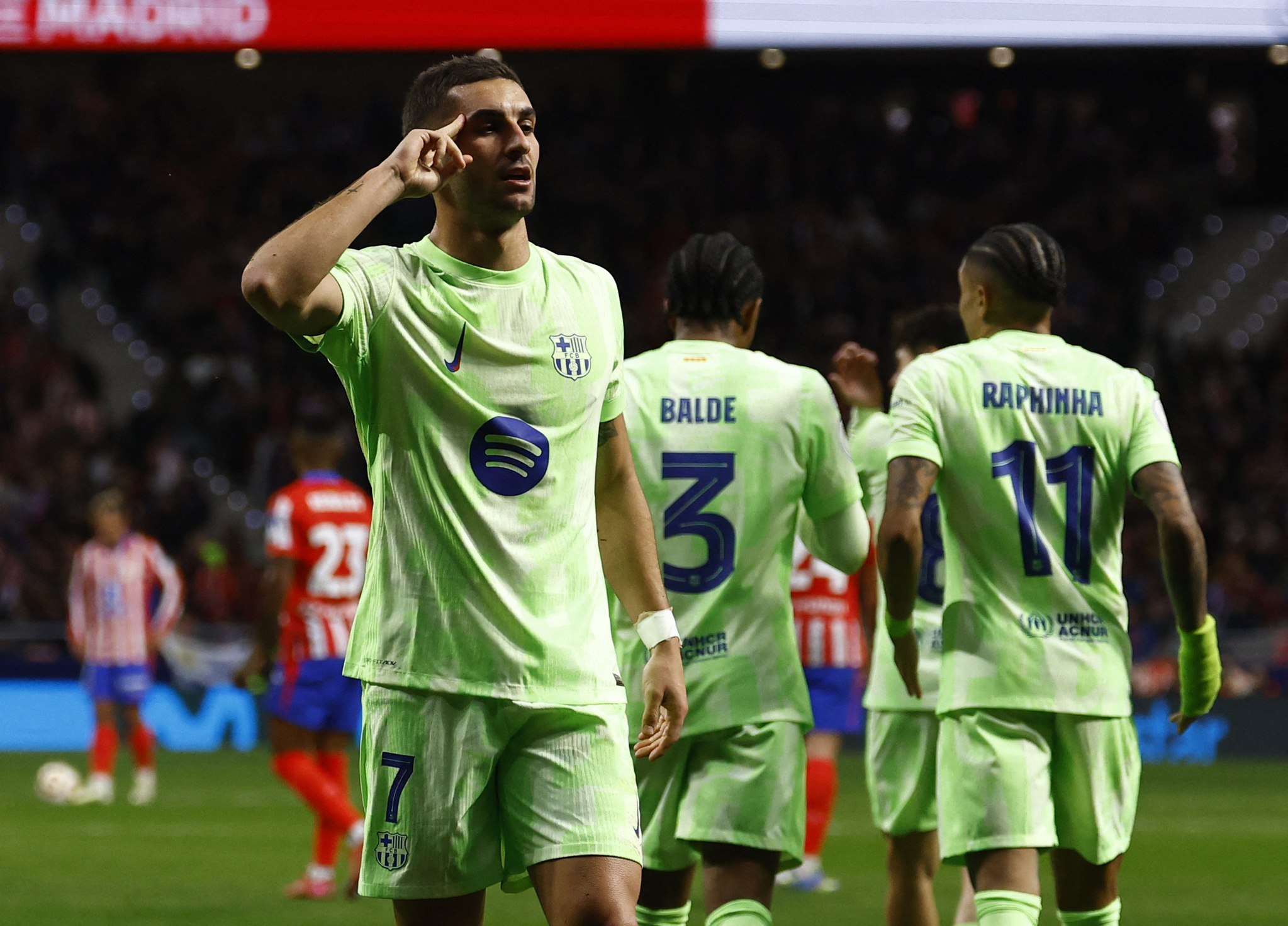 GALATASARAY HABERİ: Yönetimden taraftara şampiyonluk hediyesi! Bu transfer yeni sezona damga vurur